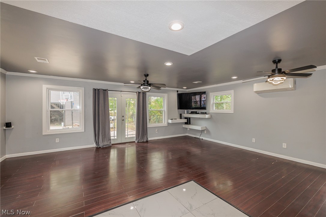 7371 Parma Park Boulevard Parma OH 44130