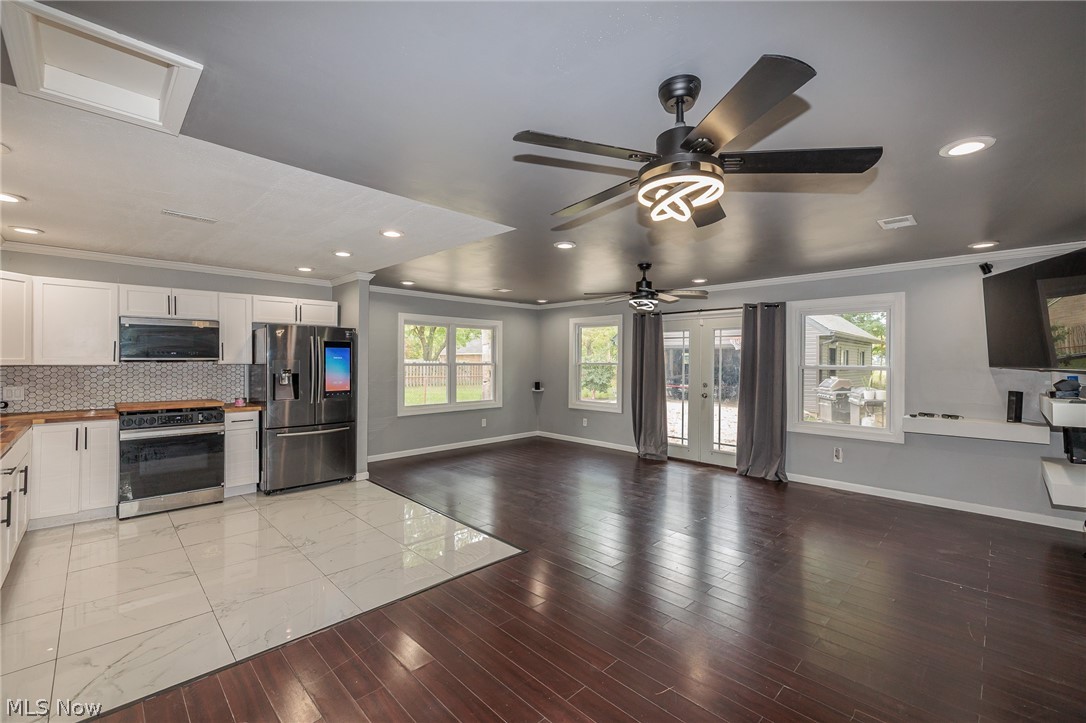 7371 Parma Park Boulevard Parma OH 44130