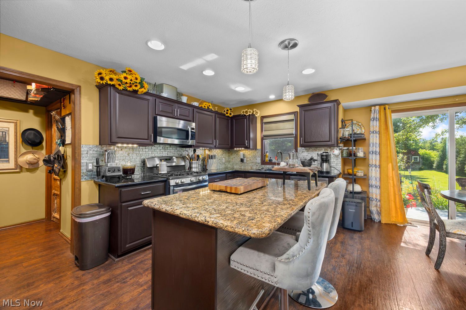 5315 New Haven Court Sheffield Village OH 44054