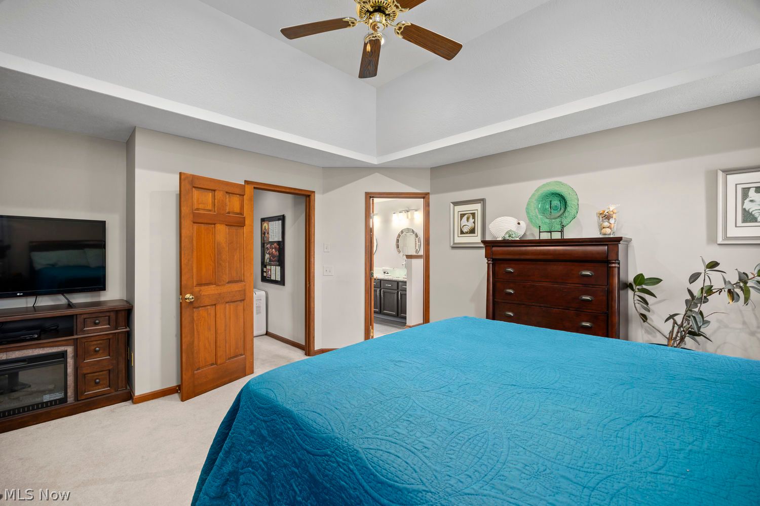 5315 New Haven Court Sheffield Village OH 44054