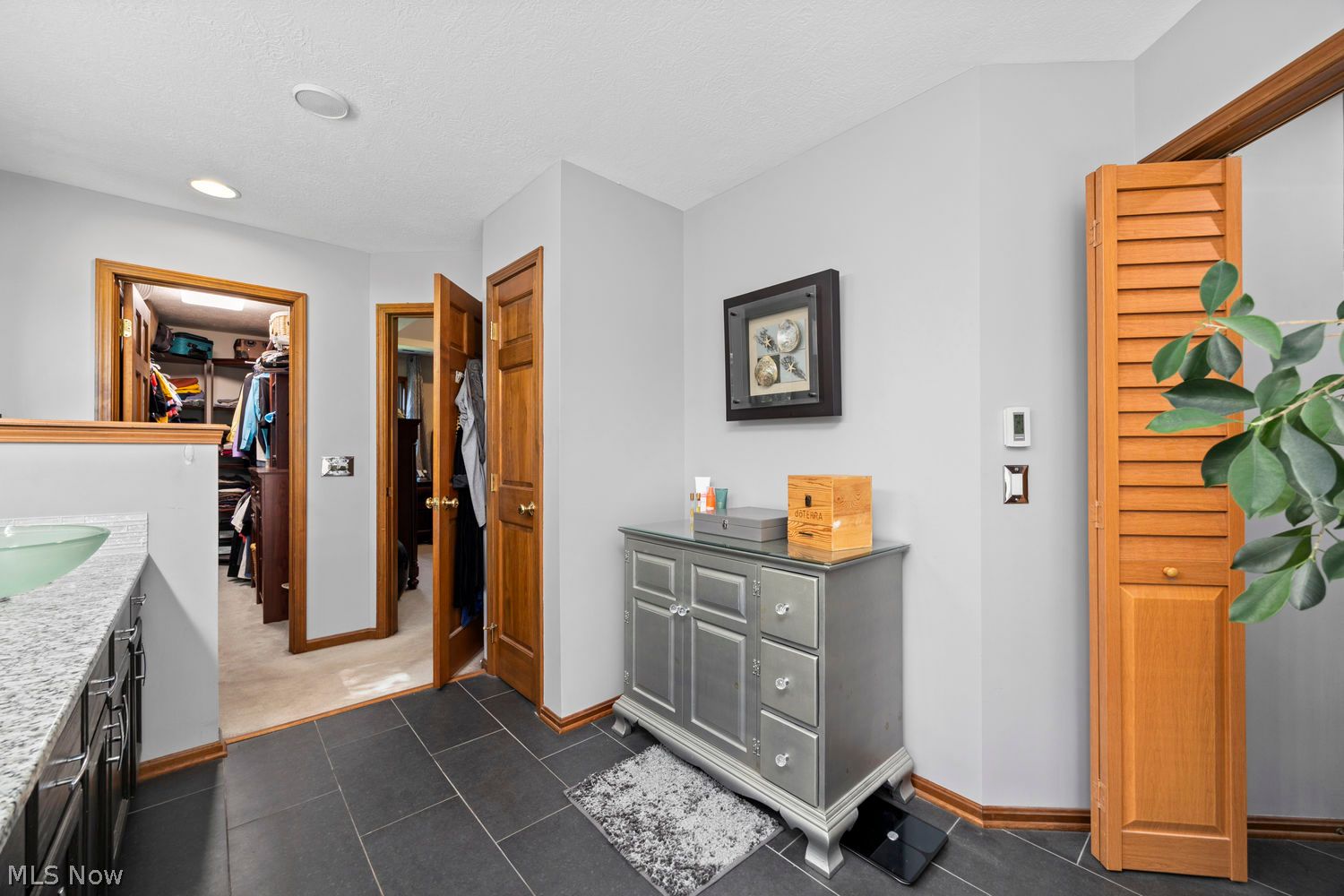 5315 New Haven Court Sheffield Village OH 44054