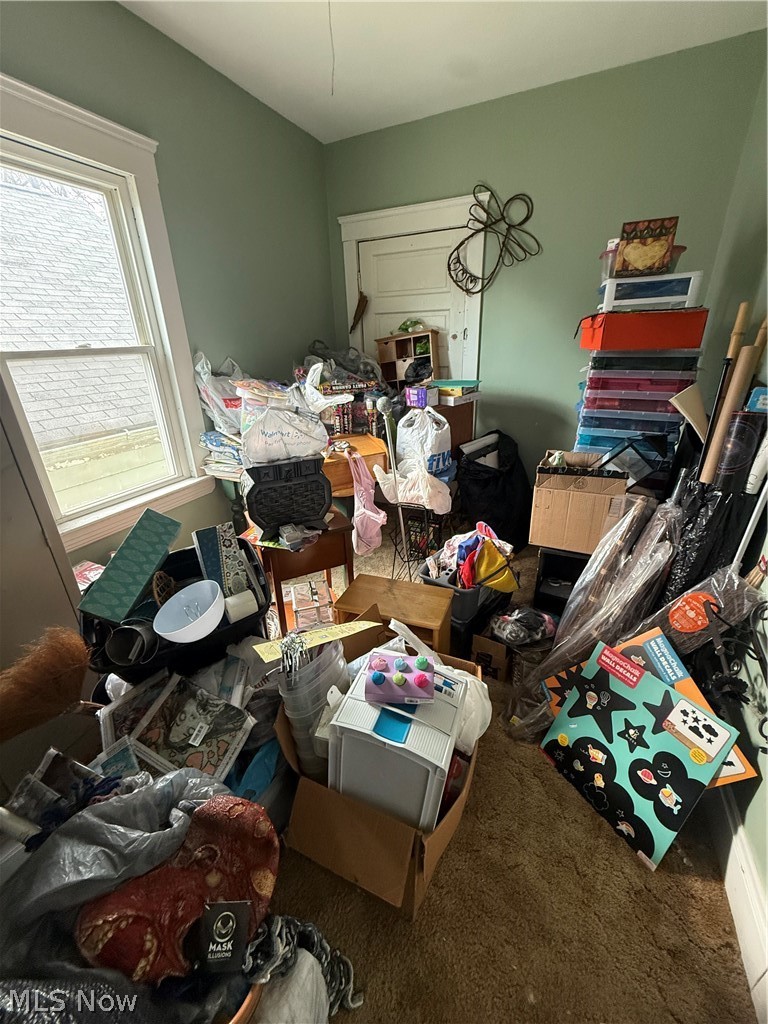 2406 Henninger Road Cleveland OH 44109