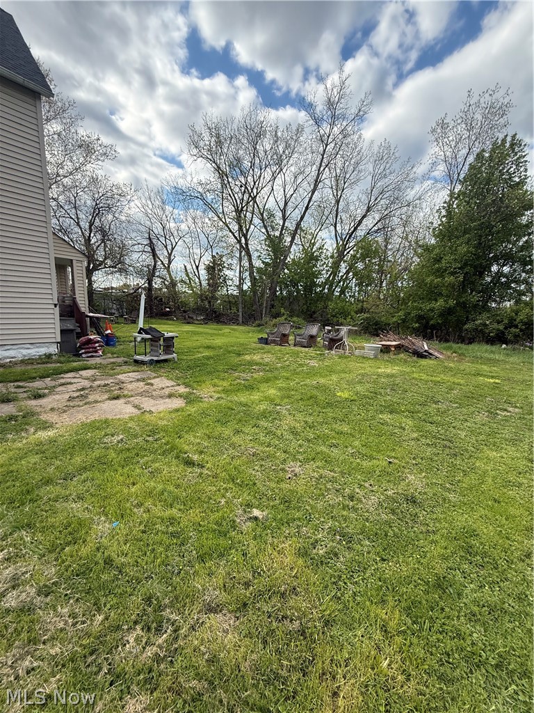 2406 Henninger Road Cleveland OH 44109