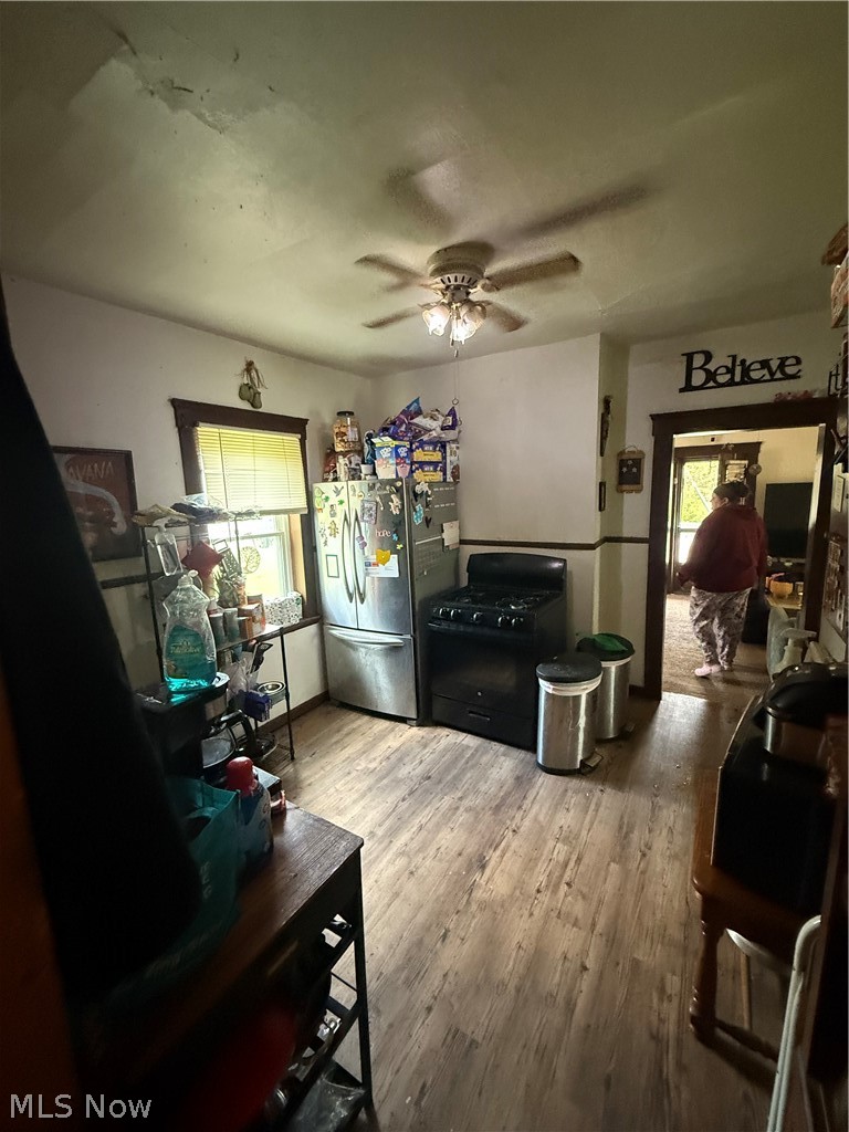 2406 Henninger Road Cleveland OH 44109
