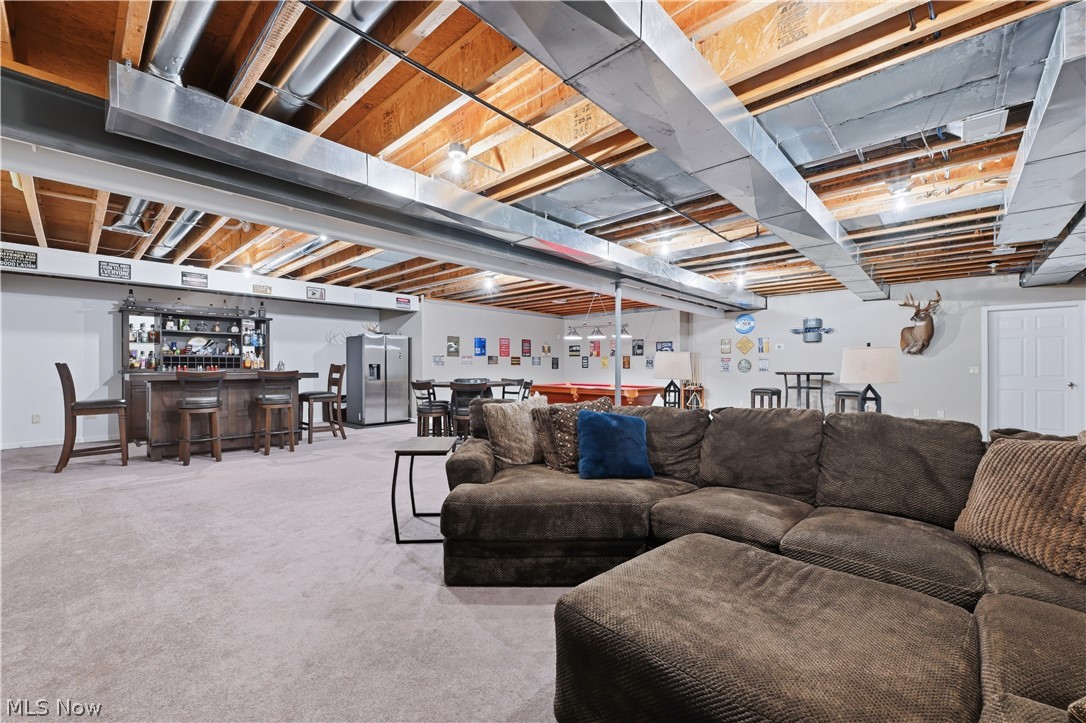 5560 Oak Hill Drive Warren OH 44481