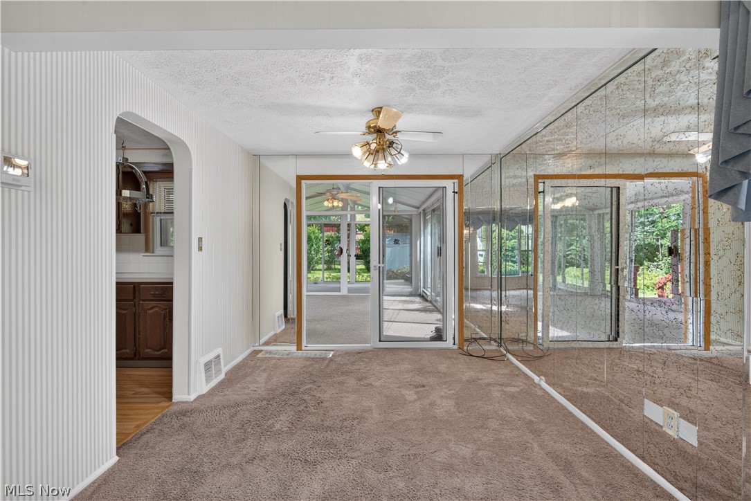 19811 Shakerwood Road Warrensville Heights OH 44122