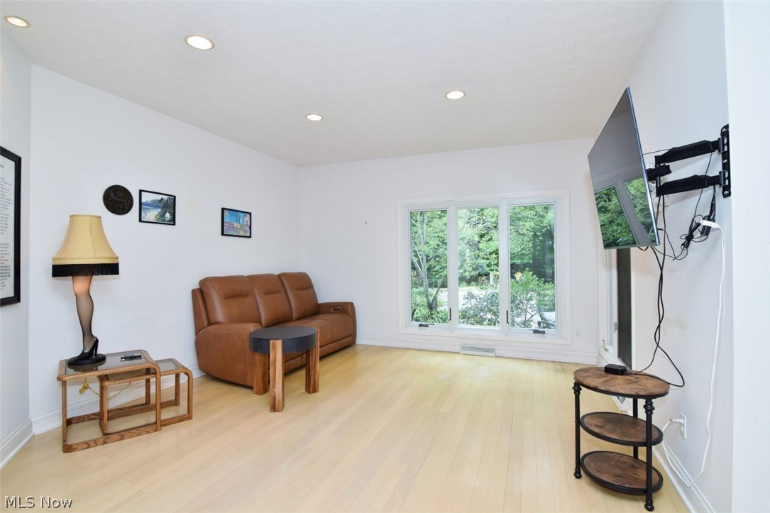 13540 Ledgebrook Lane Chagrin Falls OH 44022