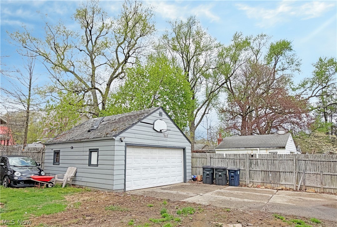 470 Sumatra Avenue Akron OH 44305