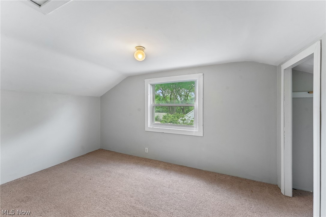 1518 Wakefield Avenue Youngstown OH 44514