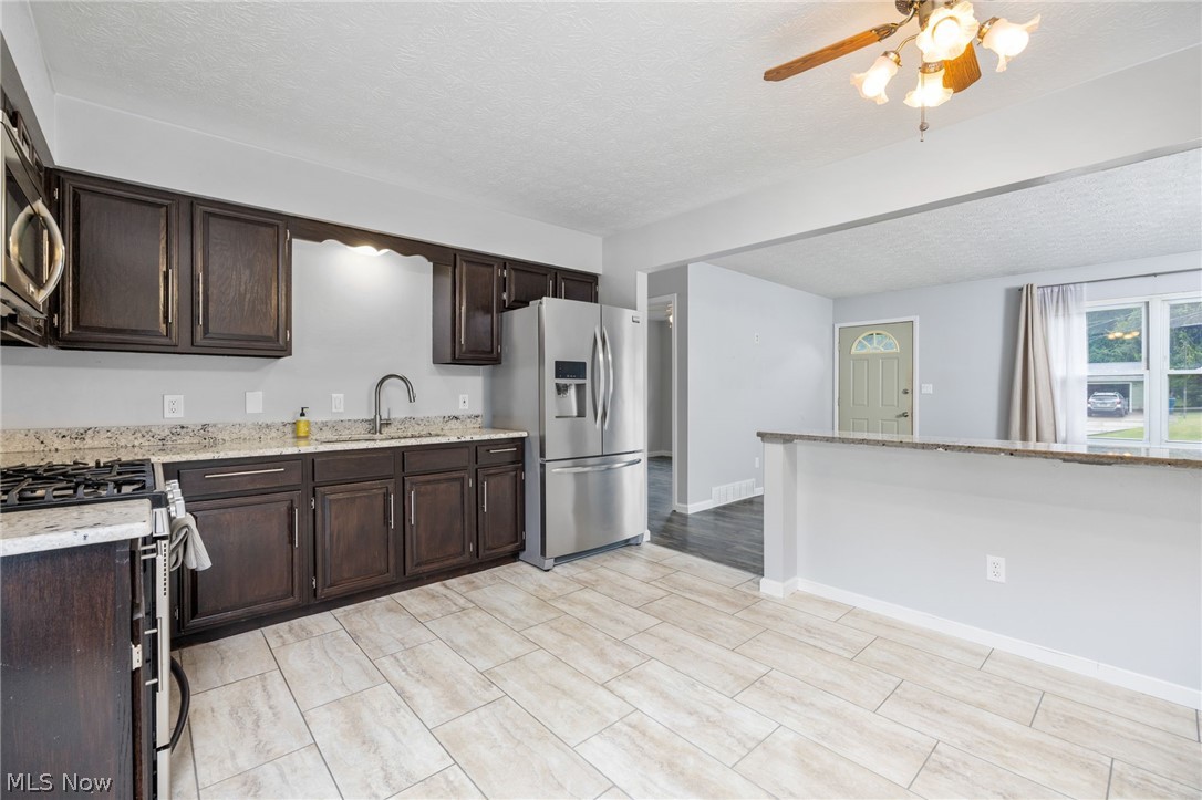 3312 Carper Avenue Akron OH 44312