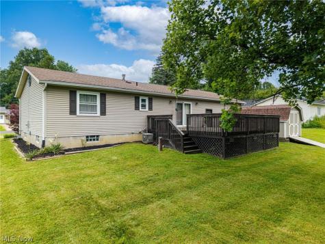 3312 Carper Avenue Akron OH 44312