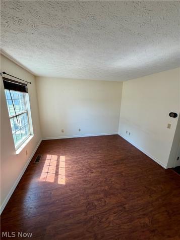 424 NE Shaw Avenue NE Massillon OH 44646