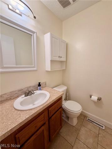 424 NE Shaw Avenue NE Massillon OH 44646