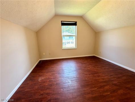 424 NE Shaw Avenue NE Massillon OH 44646