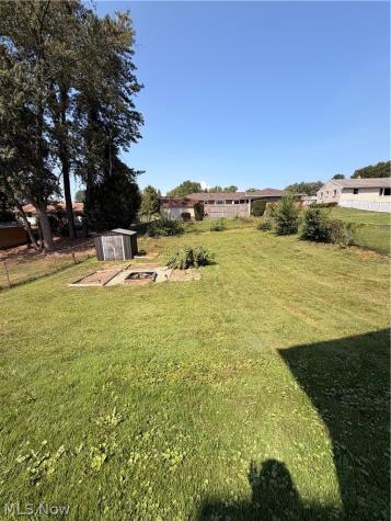 424 NE Shaw Avenue NE Massillon OH 44646