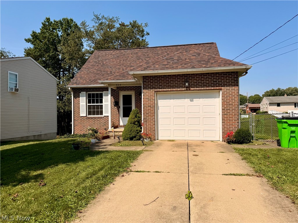 424 NE Shaw Avenue NE Massillon OH 44646