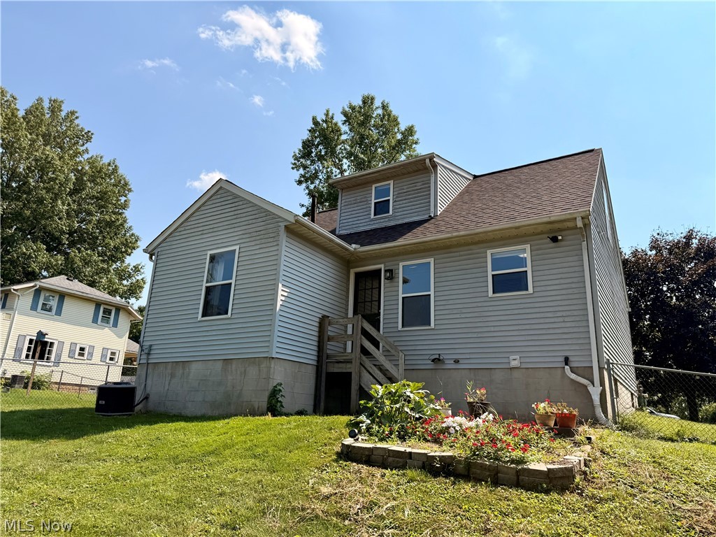 424 NE Shaw Avenue NE Massillon OH 44646