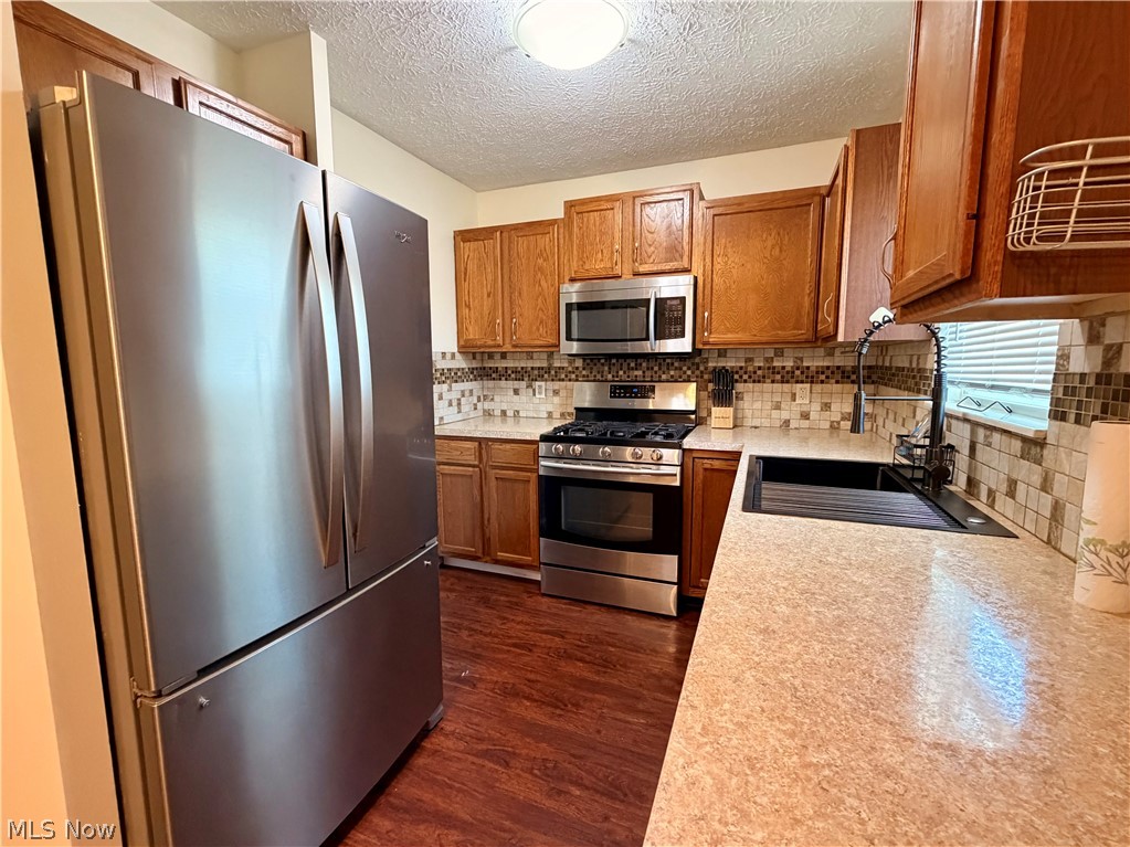 424 NE Shaw Avenue NE Massillon OH 44646