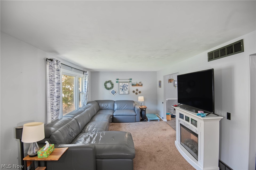 2426 Wilshire Drive Cortland OH 44410