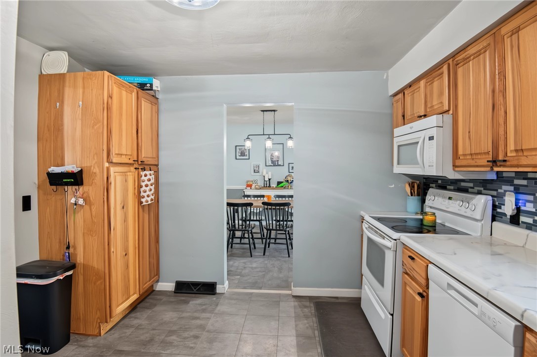 2426 Wilshire Drive Cortland OH 44410