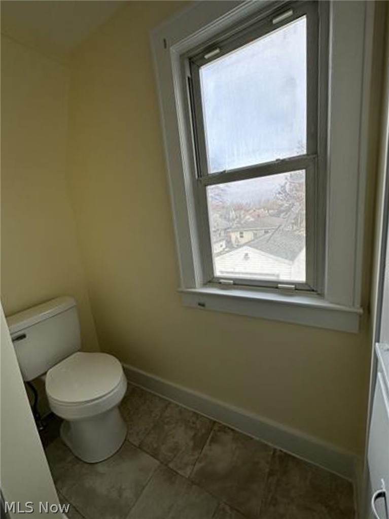 929 Jason Avenue Akron OH 44314