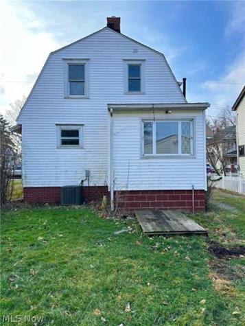 929 Jason Avenue Akron OH 44314