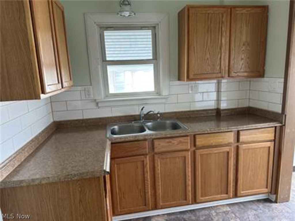 929 Jason Avenue Akron OH 44314