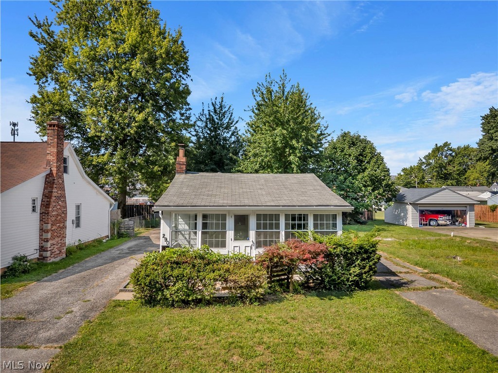 290 E 317th Street Willowick OH 44095