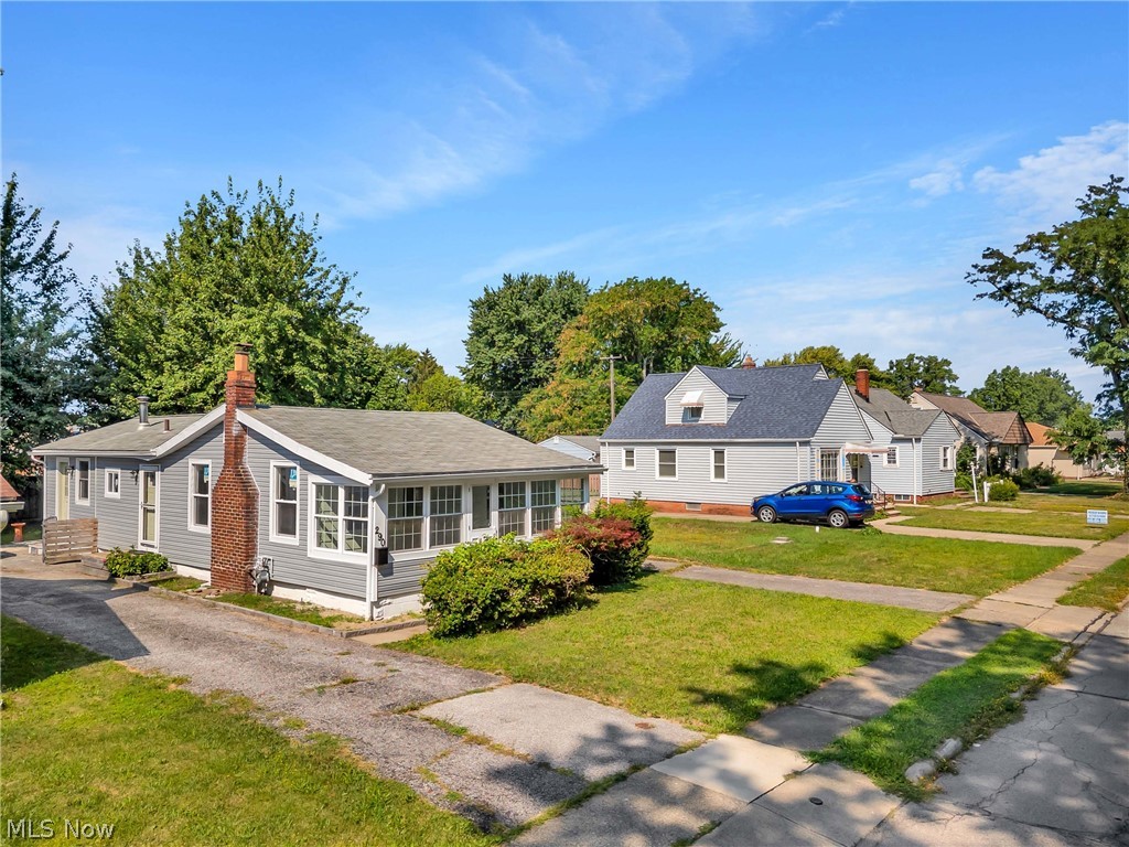 290 E 317th Street Willowick OH 44095