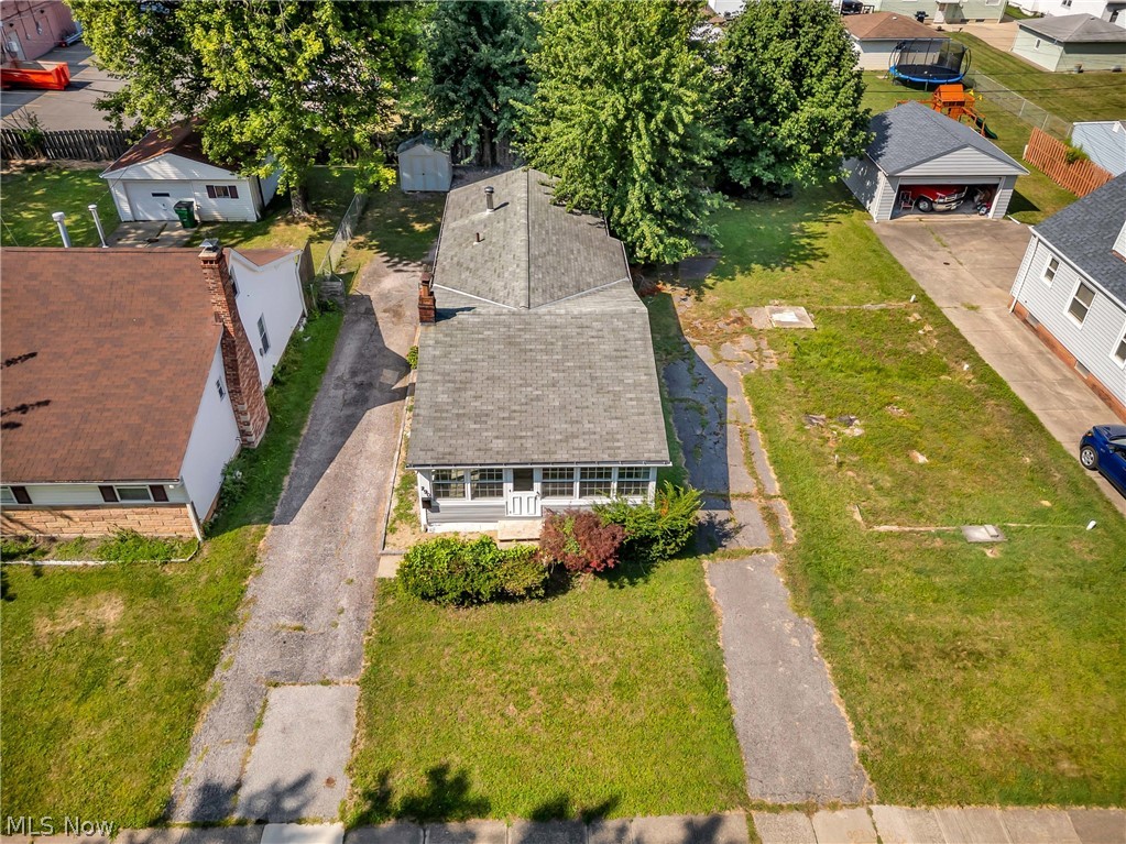 290 E 317th Street Willowick OH 44095