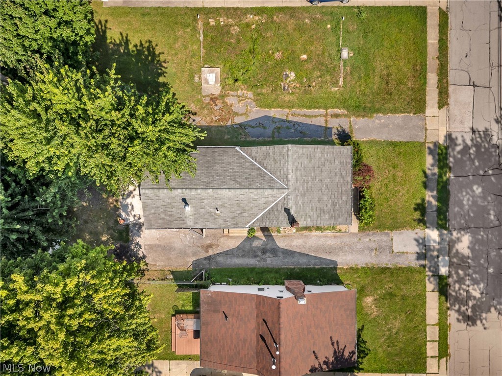290 E 317th Street Willowick OH 44095