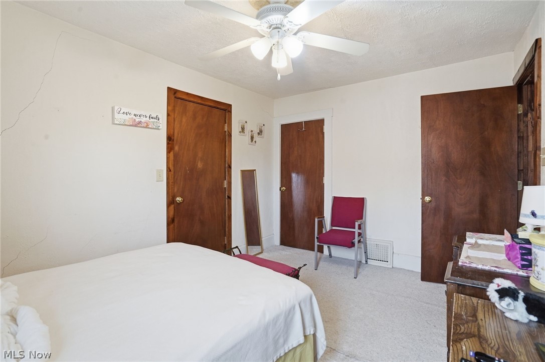 472 Gray Street Zanesville OH 43701