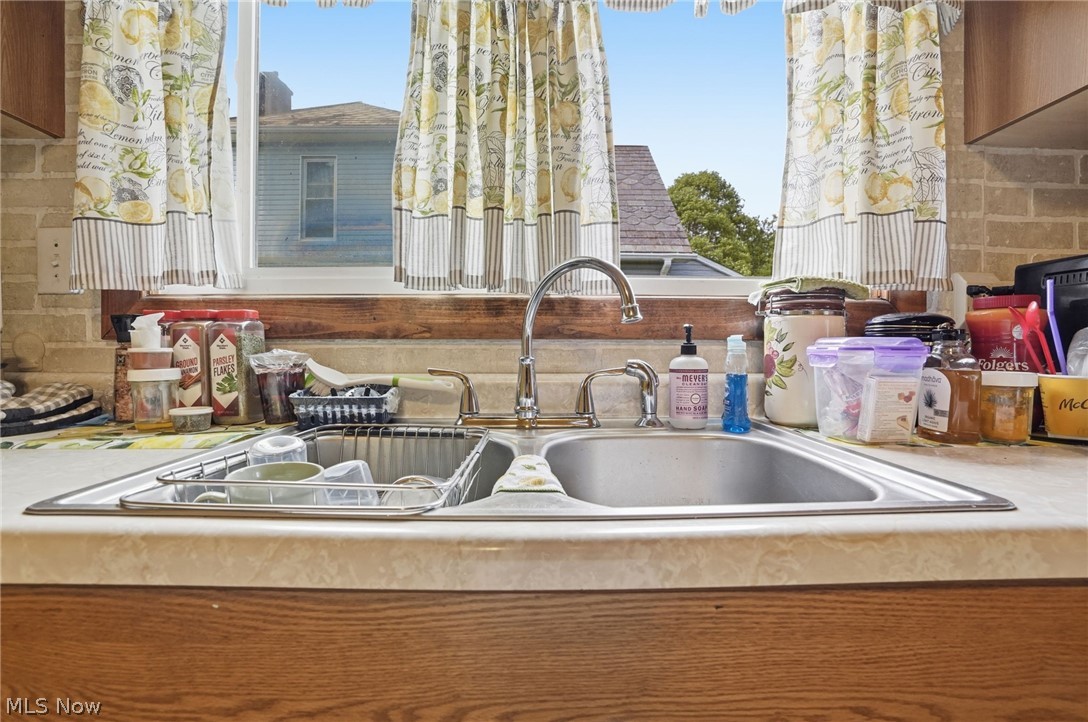 472 Gray Street Zanesville OH 43701