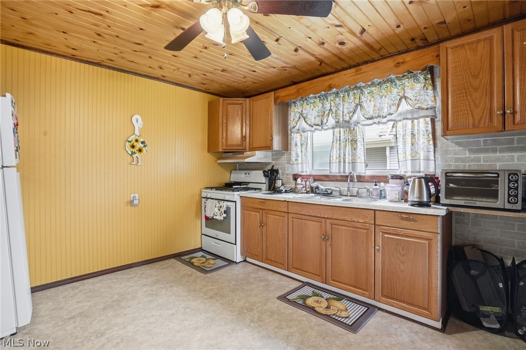 472 Gray Street Zanesville OH 43701
