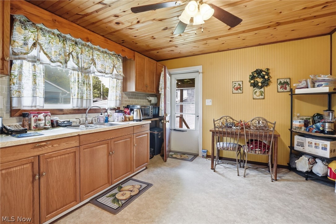 472 Gray Street Zanesville OH 43701