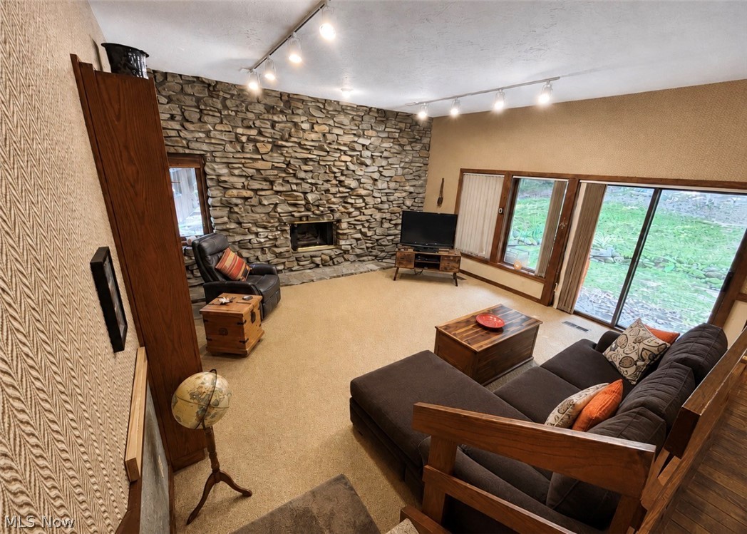 950 Kingswood Drive Akron OH 44313