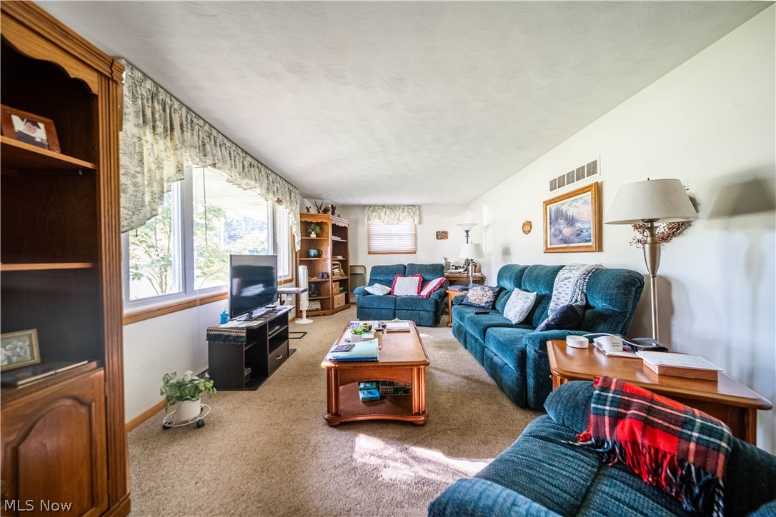 4499 Kidron Road Dalton OH 44618