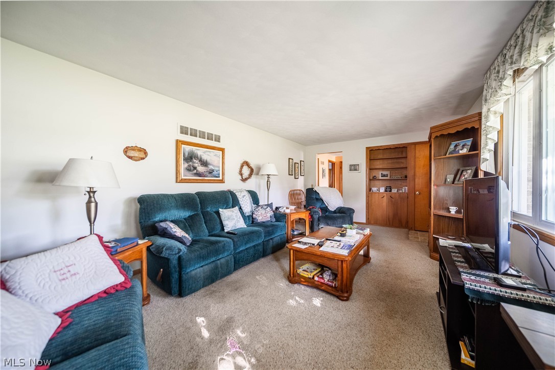 4499 Kidron Road Dalton OH 44618