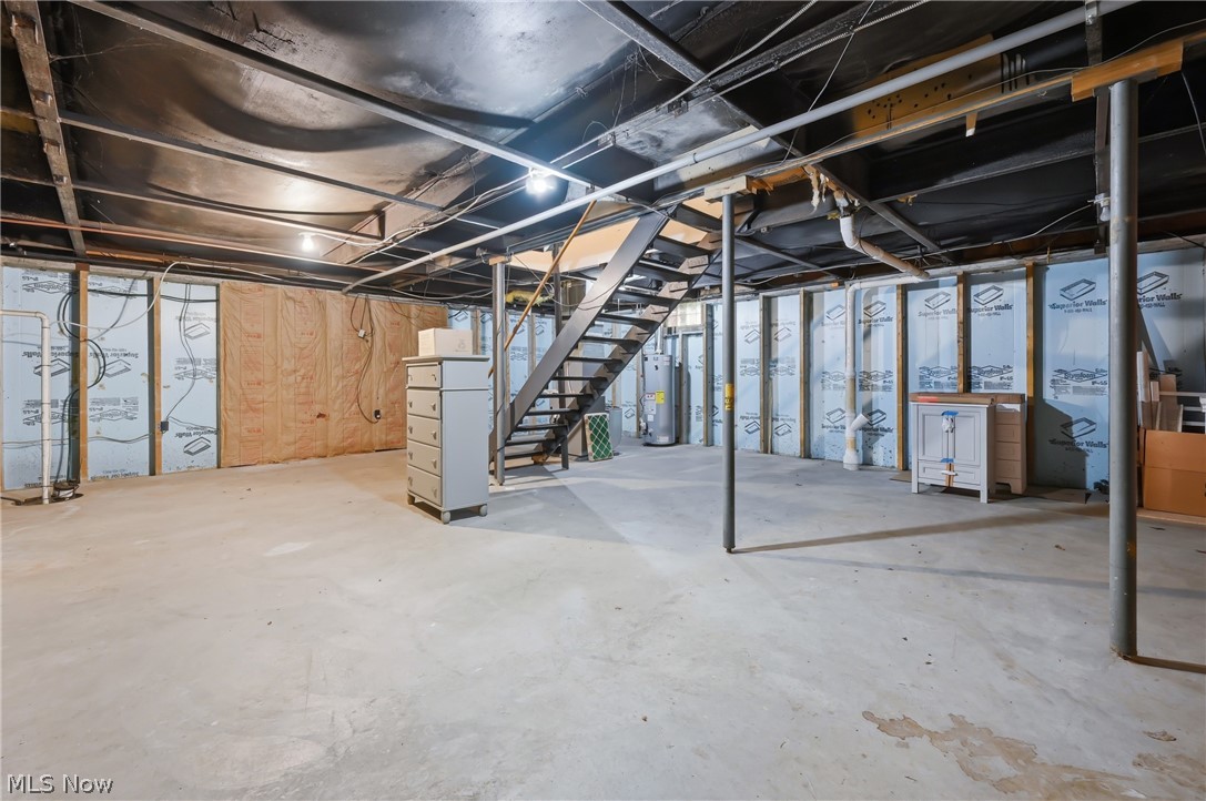 477 Erie Street Hubbard OH 44425