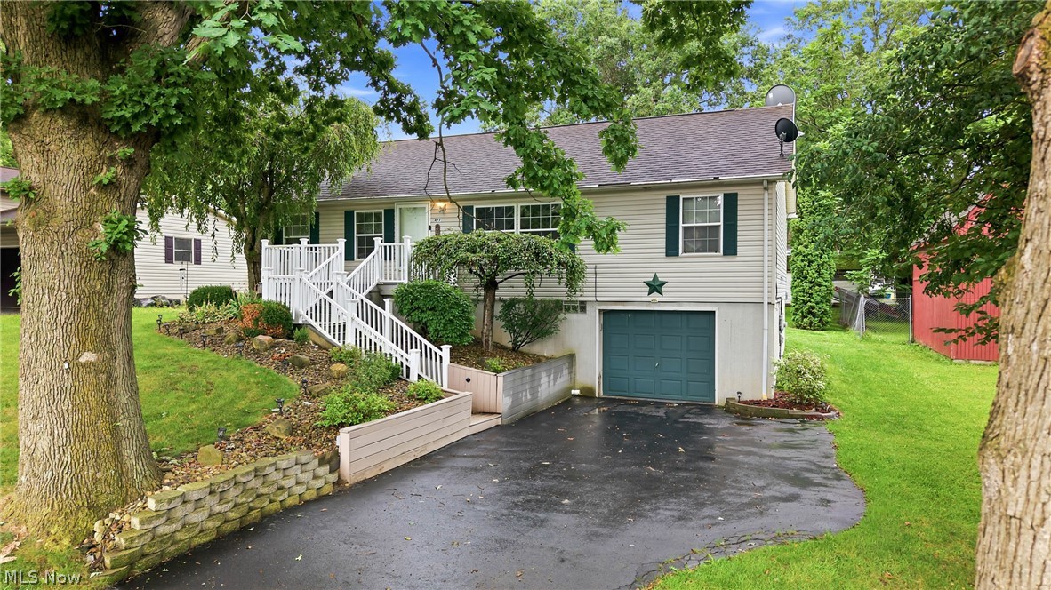 477 Erie Street Hubbard OH 44425