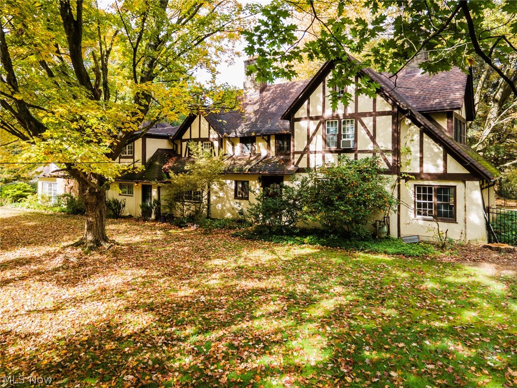 62 Warner Road Hubbard OH 44425