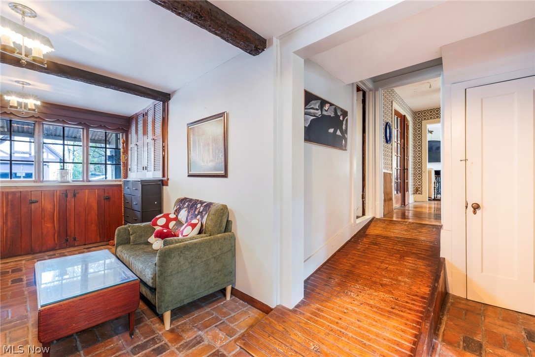 62 Warner Road Hubbard OH 44425