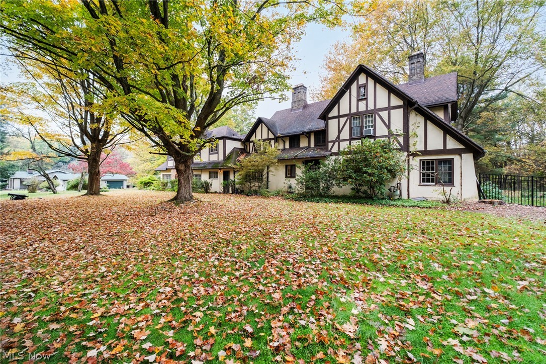 62 Warner Road Hubbard OH 44425