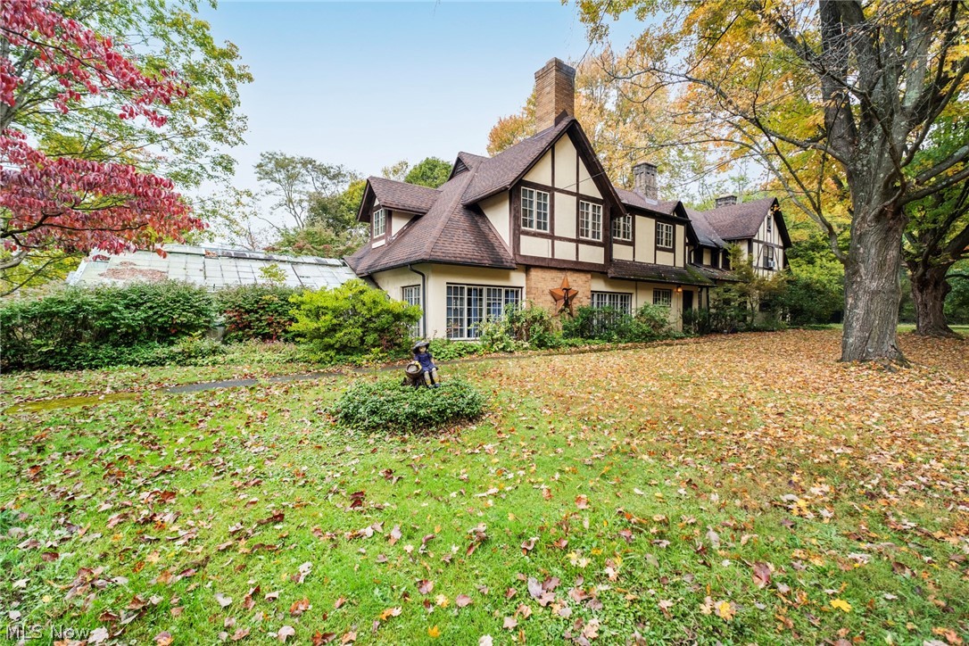 62 Warner Road Hubbard OH 44425