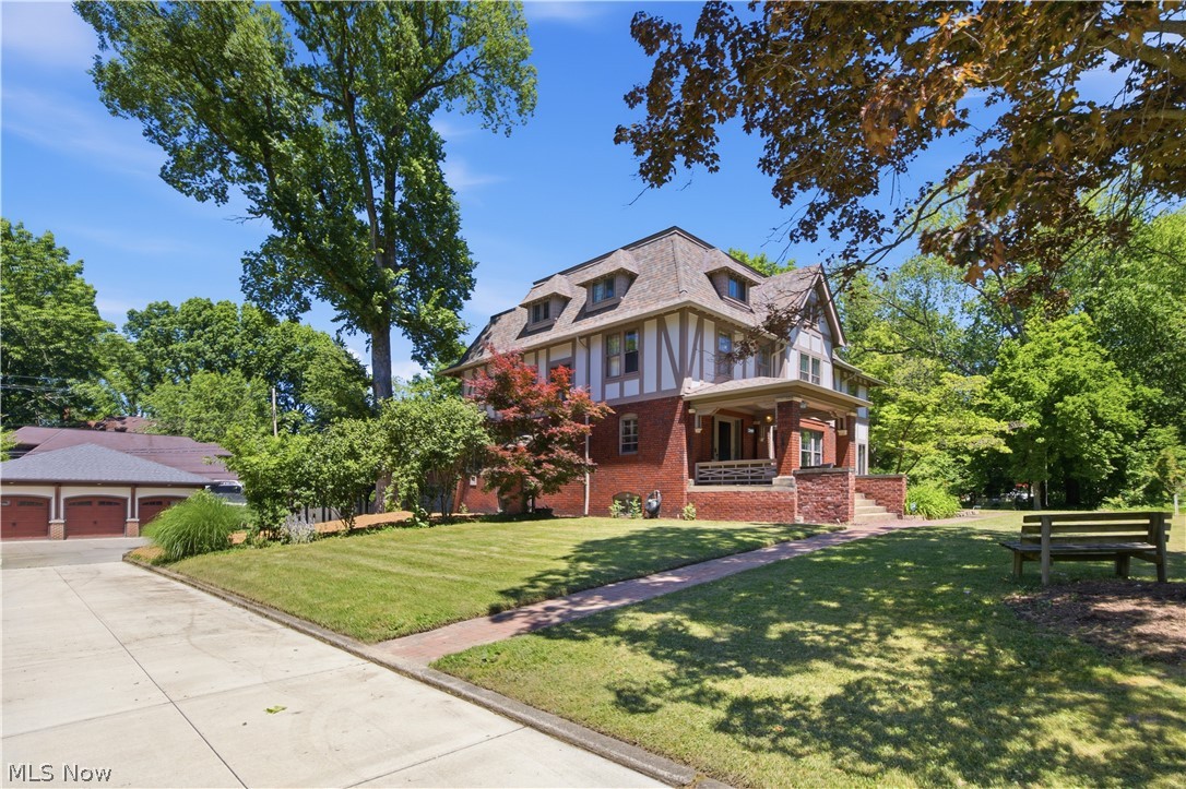 2689 Berkshire Road Cleveland Heights OH 44106