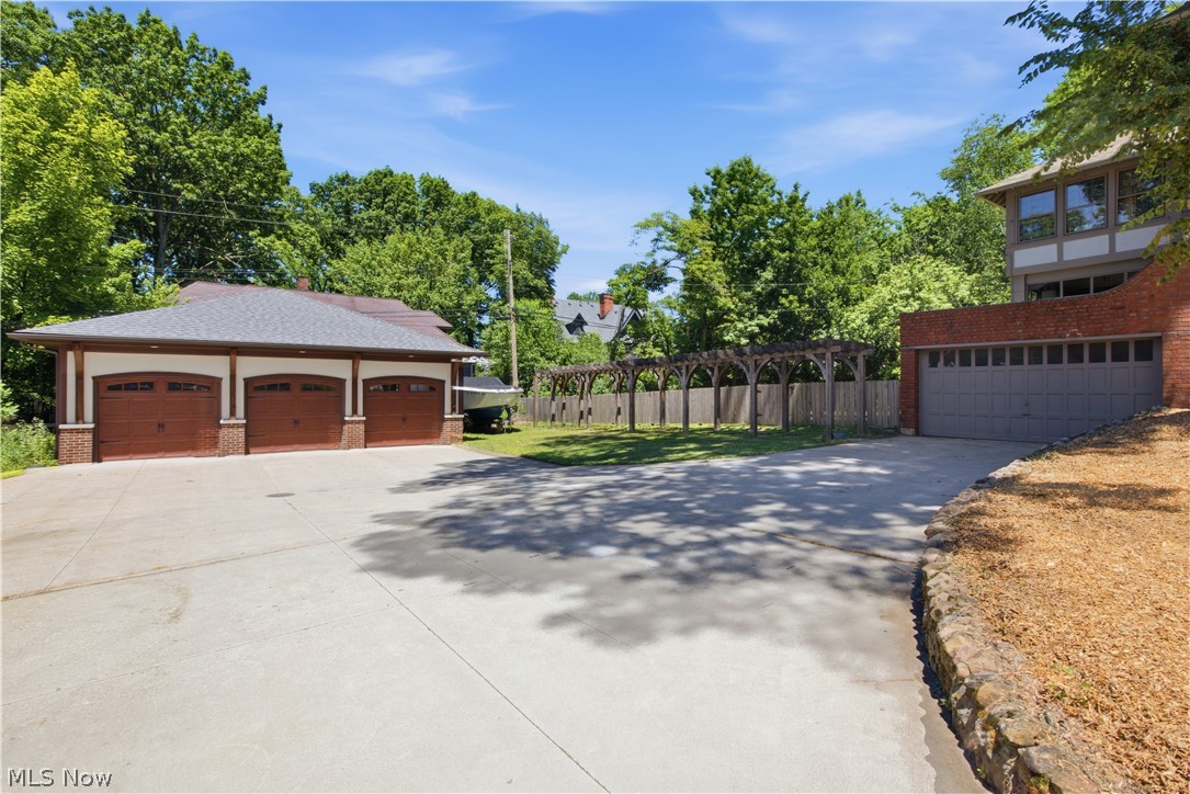 2689 Berkshire Road Cleveland Heights OH 44106