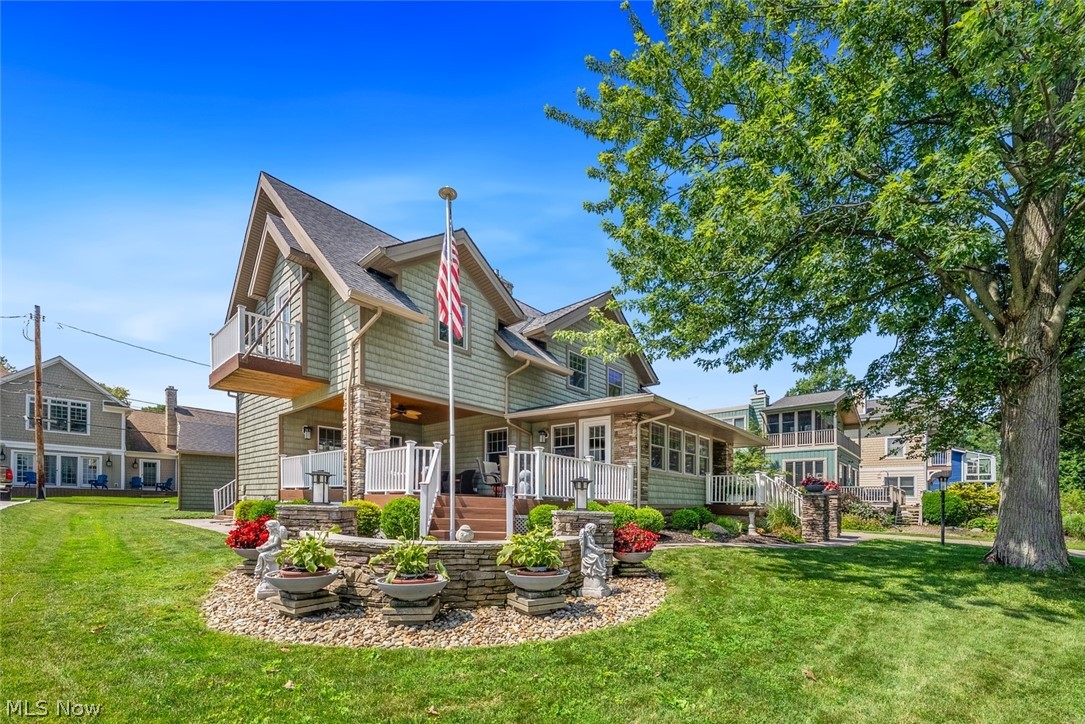 25021 Lakeview Drive Bay Village OH 44140