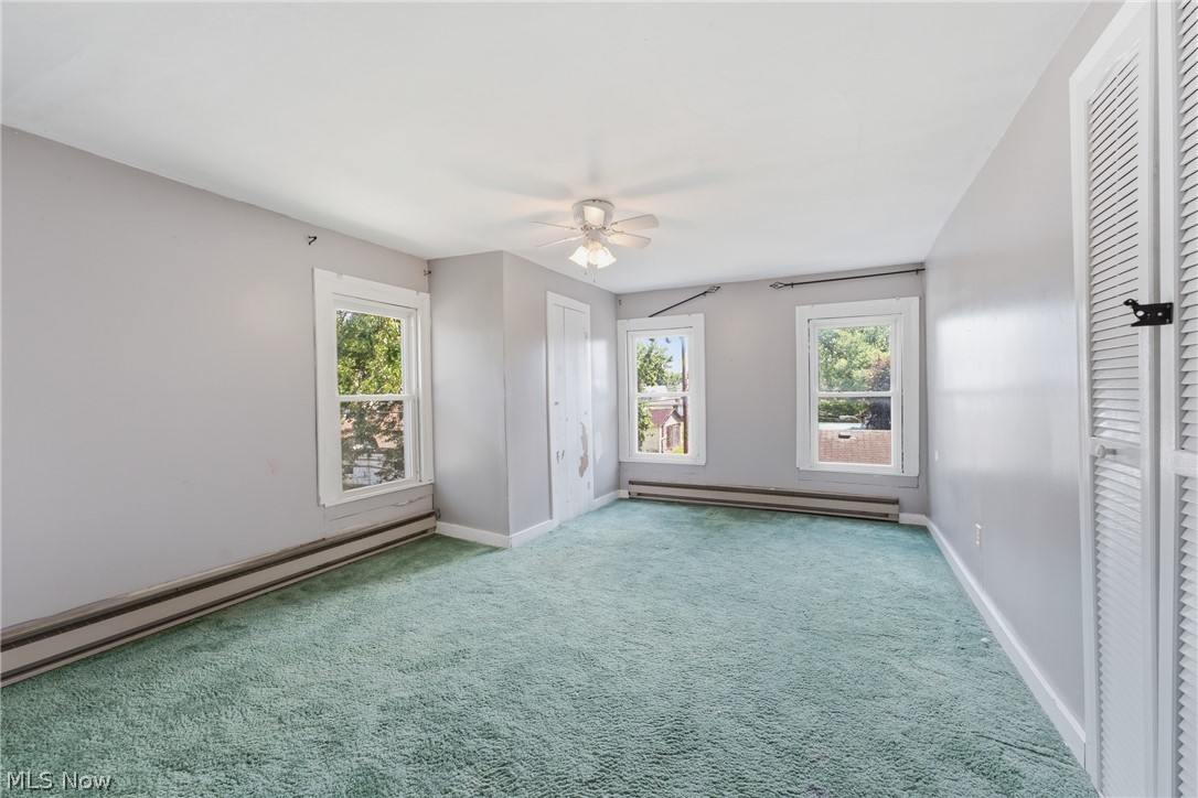 245 E Robinson Street Shreve OH 44676