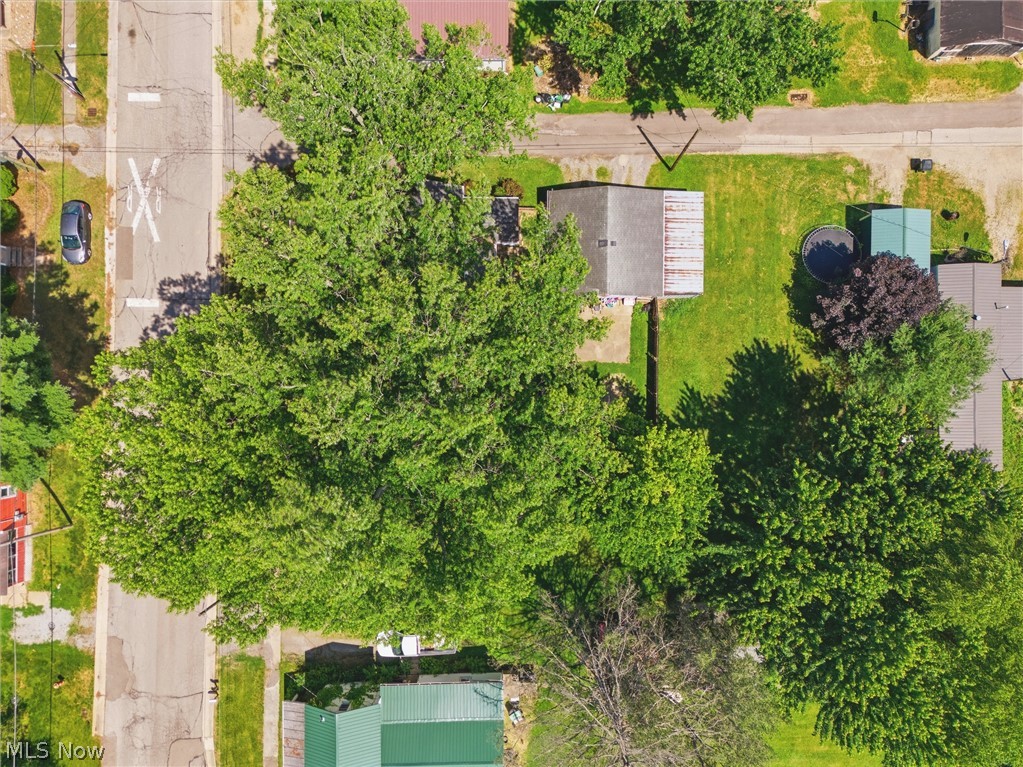 245 E Robinson Street Shreve OH 44676