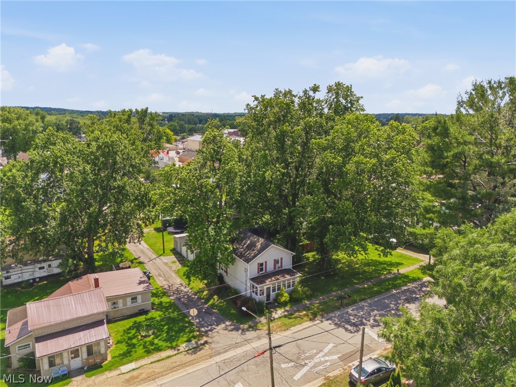 245 E Robinson Street Shreve OH 44676